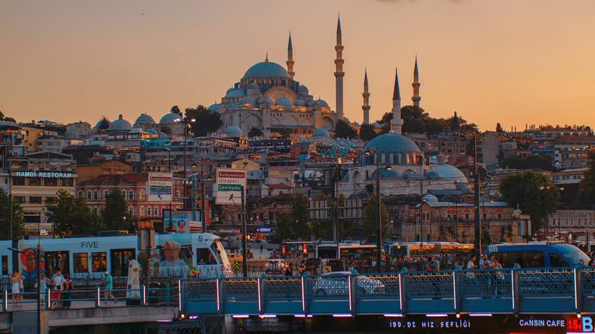 Фото - Названы самые привлекательные для россиян города Турции